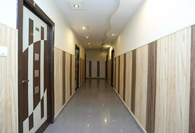 Hotelli Super Townhouse Haridwar Near Har Ki Pauri