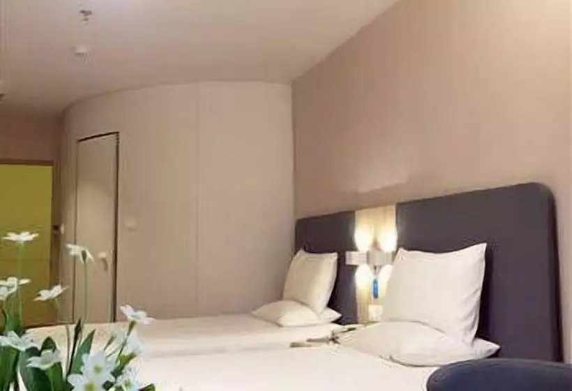 Hotelli Hanting Wuhan Hankou Xinhua Road