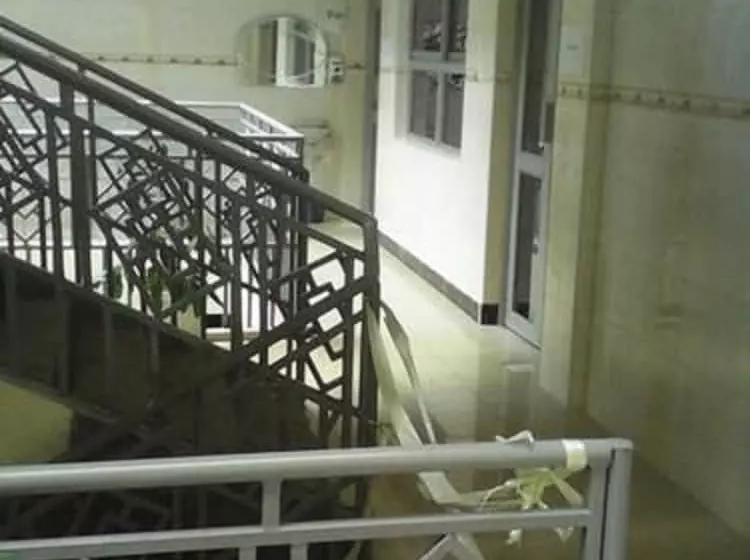 هتل Lau Guest House