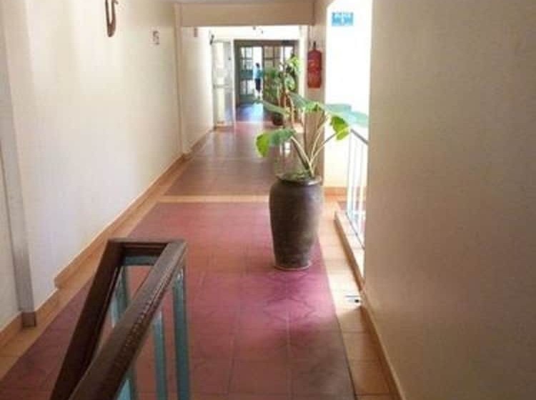 هتل Lau Guest House