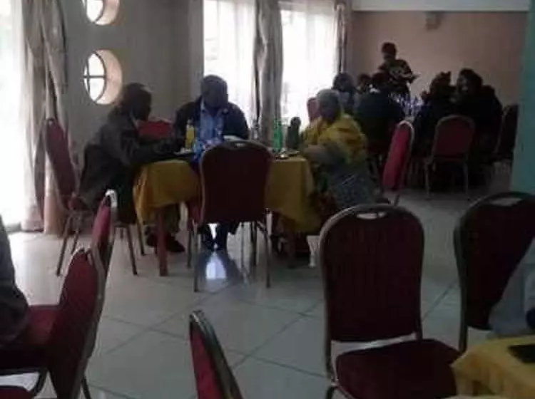 هتل Lau Guest House