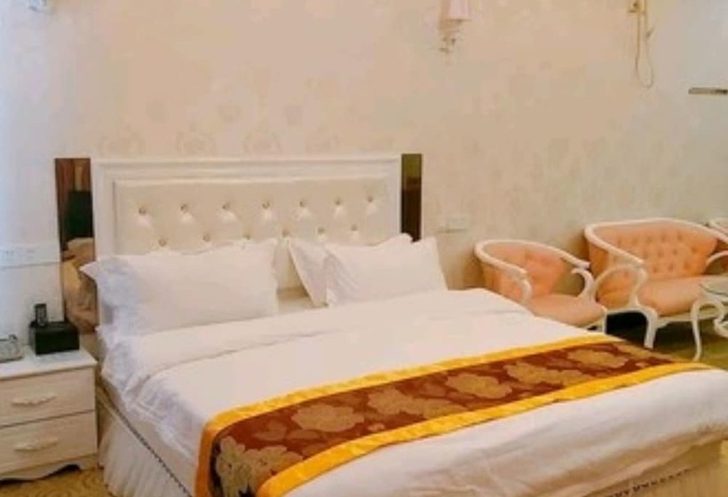 Hotel Oyo 8017 Yu Long Bay