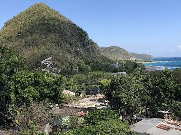 Scarlett Guesthouse Hotel Resorts