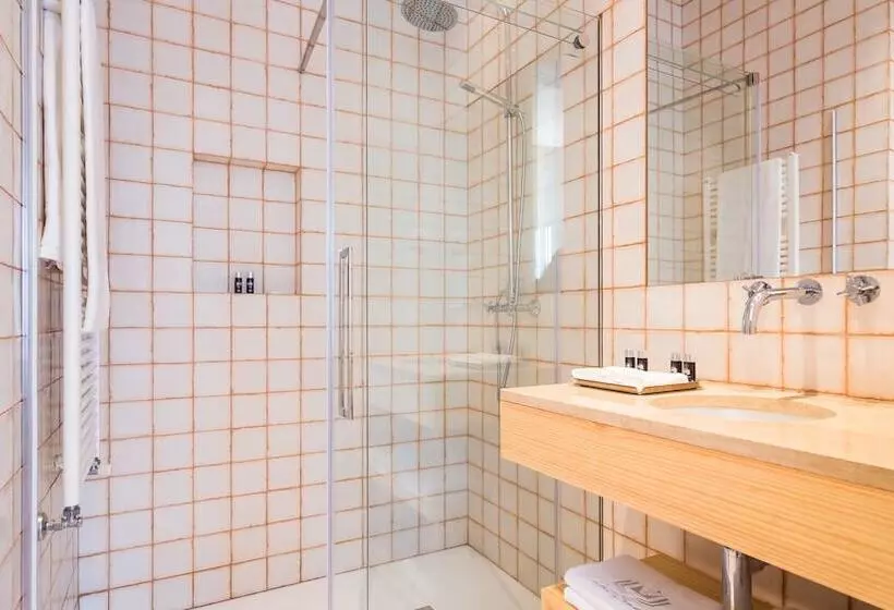 Majatalo Art Senses Suites & Rooms