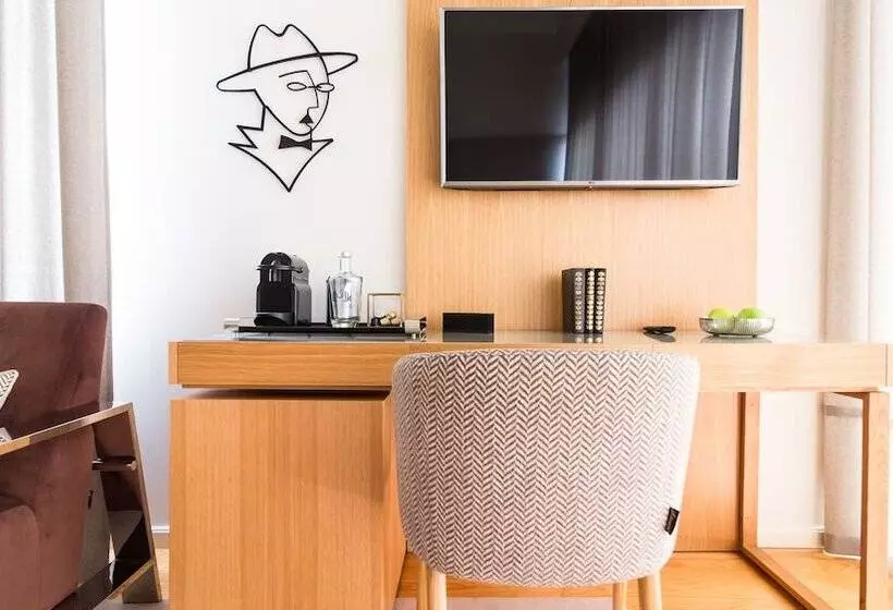 Majatalo Art Senses Suites & Rooms