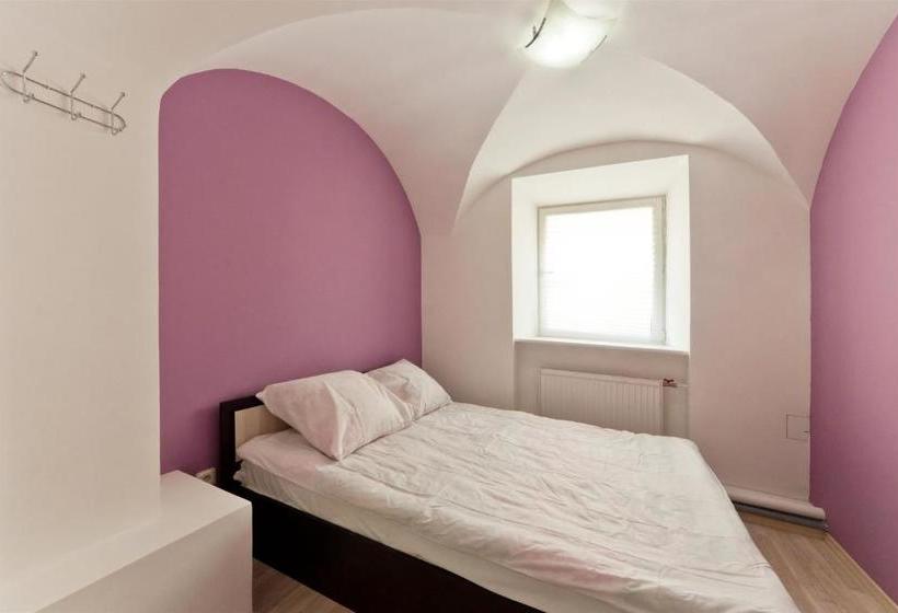 بنسيون Guest House Prosto