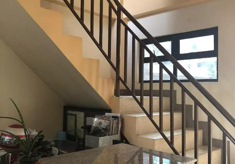 ペンション Jo Cris Apartelle