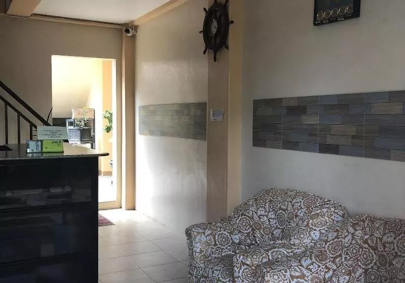 ペンション Jo Cris Apartelle
