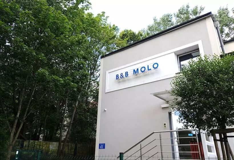B&b Molo