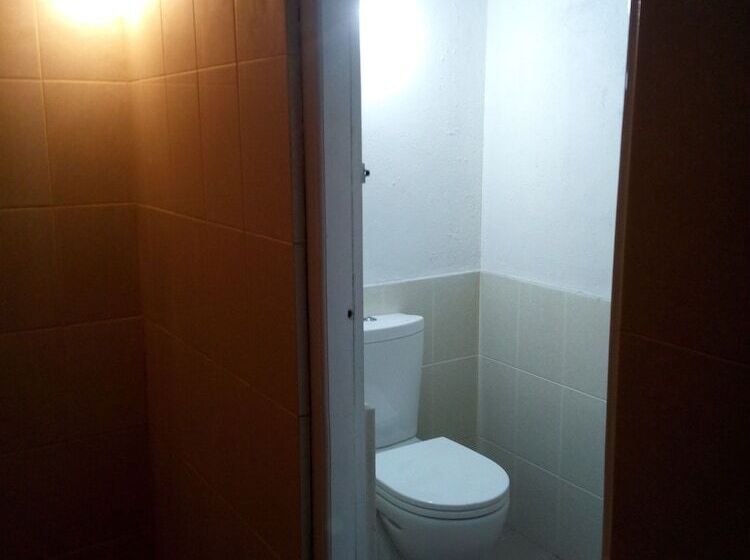 ベッドアンドブレックファースト Ocean Pebbles