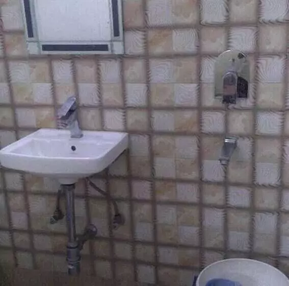 هتل Capital Residency