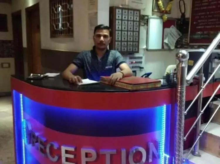 هتل Capital Residency