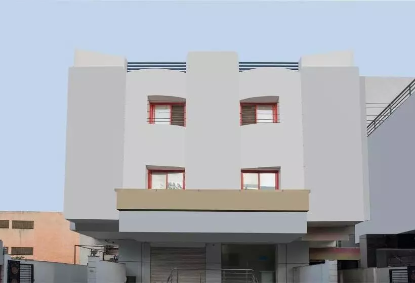 ホテル Care Residency
