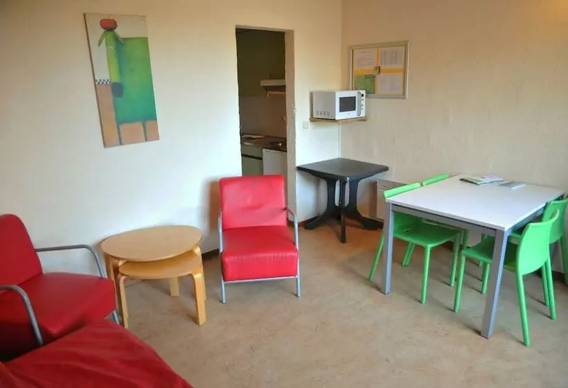 ホテル L Espinette