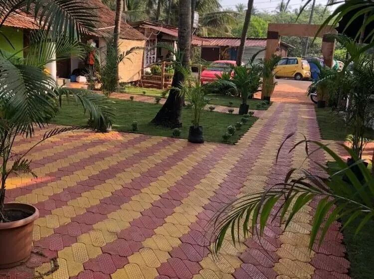 ホテル Madhu Beach Huts