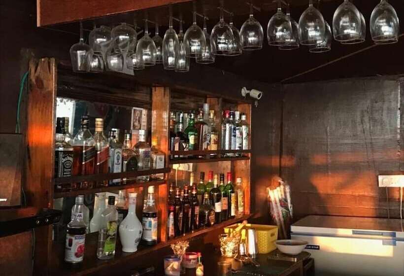 Hotel Madhu Beach Huts