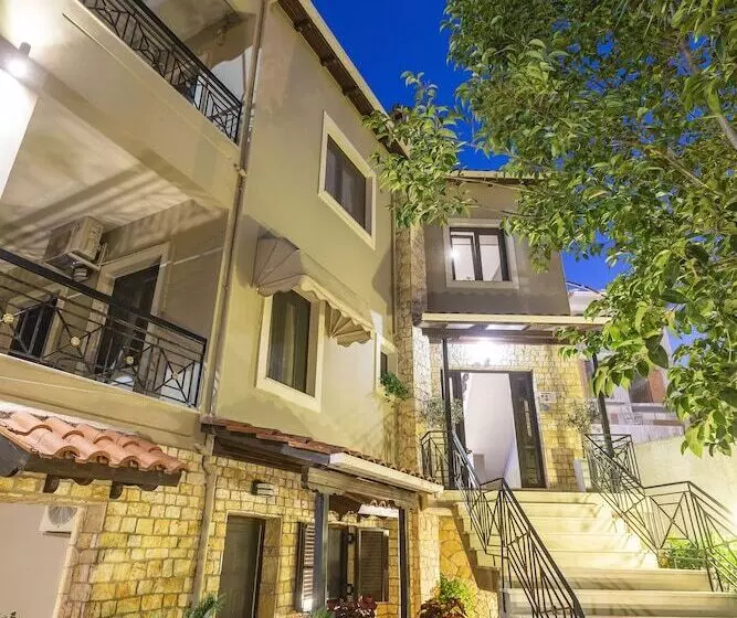 هتل Oriana   Adults Only