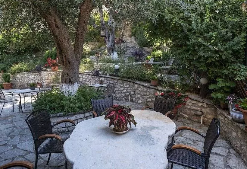 هتل Oriana   Adults Only