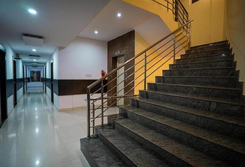 Hotel Prakaash Comforts