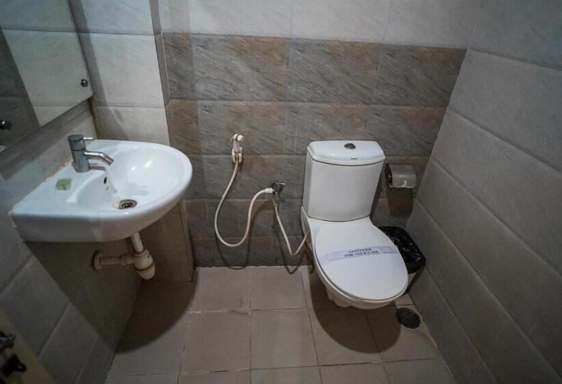 Hotel Prakaash Comforts