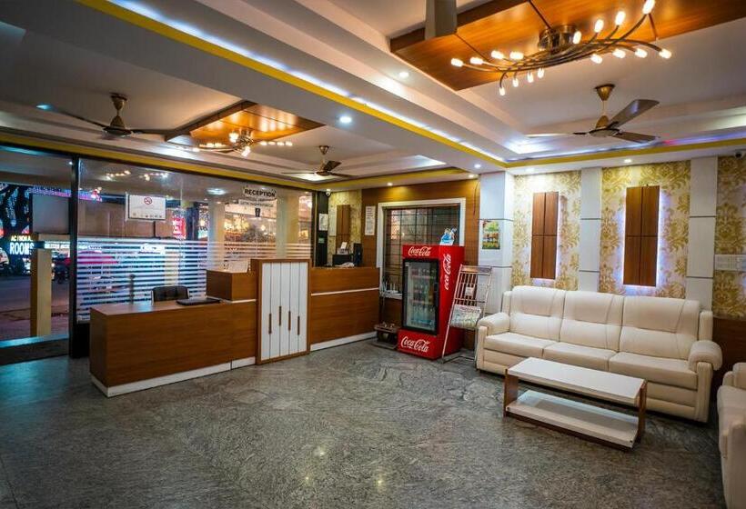 Hotel Prakaash Comforts