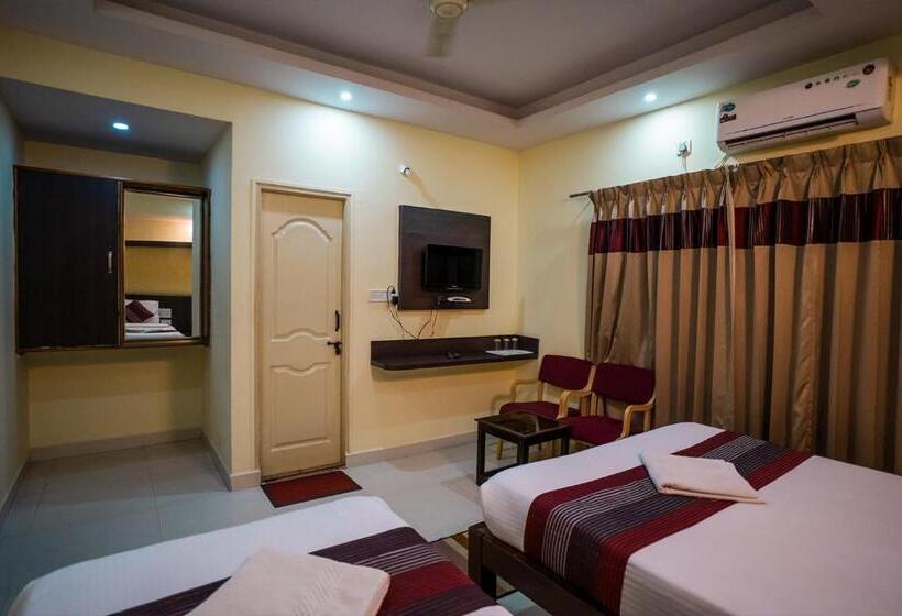 Hotel Prakaash Comforts