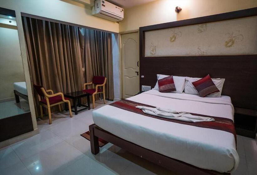 Hotel Prakaash Comforts