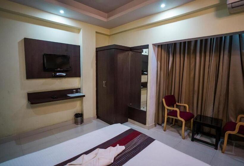 Hotel Prakaash Comforts