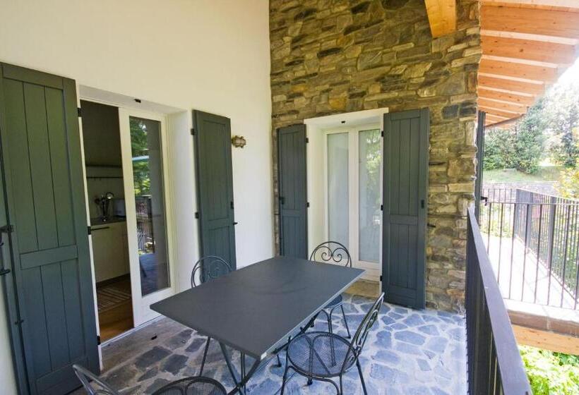 田舎風ホテル Agriturismo Castello Di Vezio