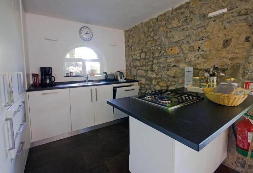 田舎風ホテル Agriturismo Castello Di Vezio