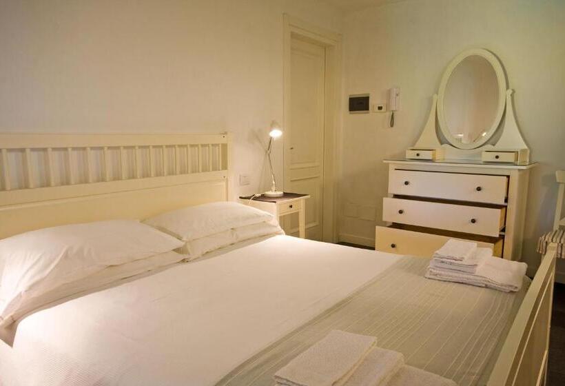 田舎風ホテル Agriturismo Castello Di Vezio