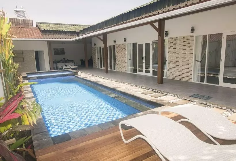 ペンション Kygunaya Villa