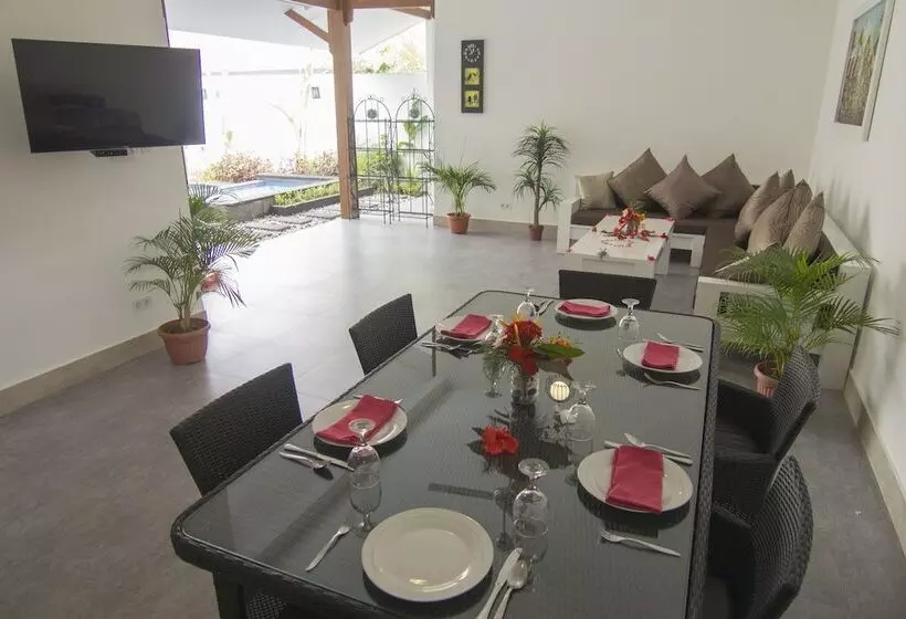 ペンション Kygunaya Villa