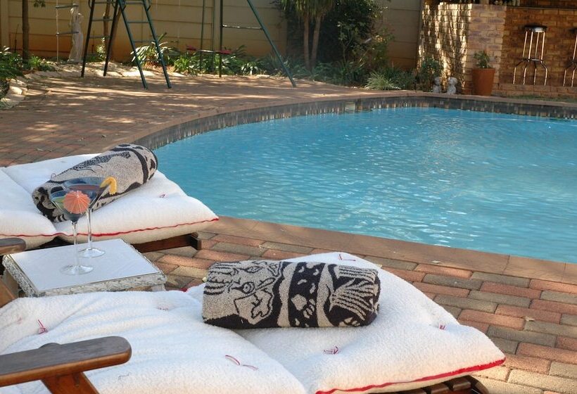 Pension Linga Longa Guest House