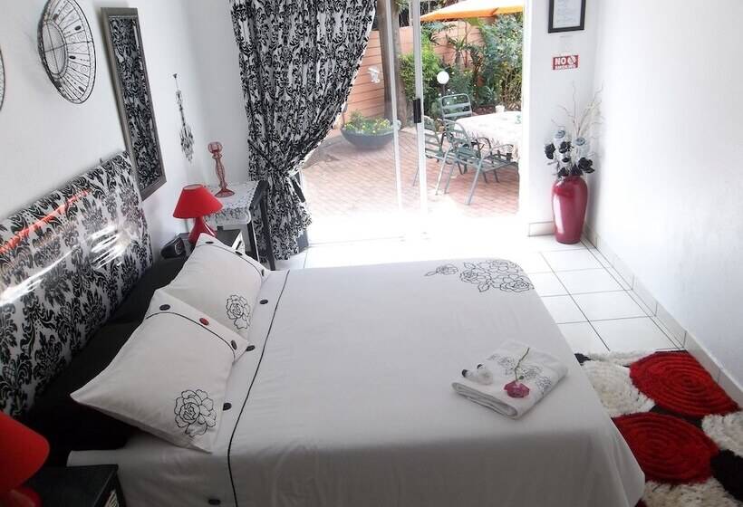 Pension Linga Longa Guest House