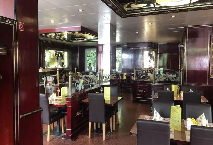 Majatalo Simona Hotel Frankfurt Airport