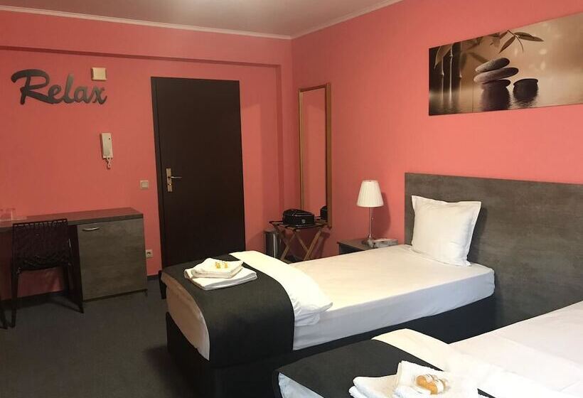 Пансион Simona Hotel Frankfurt Airport