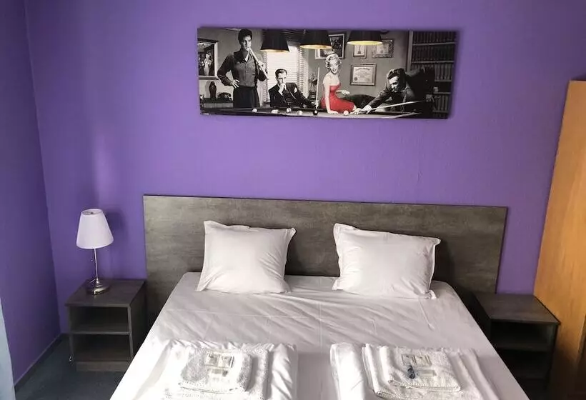 Majatalo Simona Hotel Frankfurt Airport