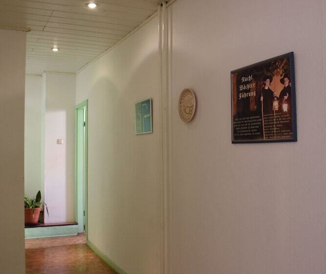 Pension Zur Wartburg