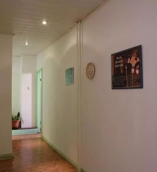 Pension Zur Wartburg