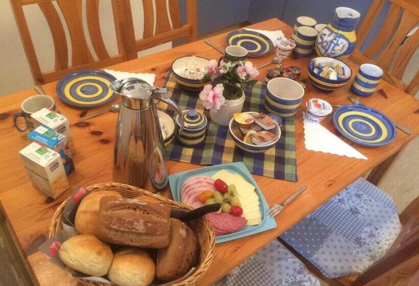 Pension Zur Wartburg