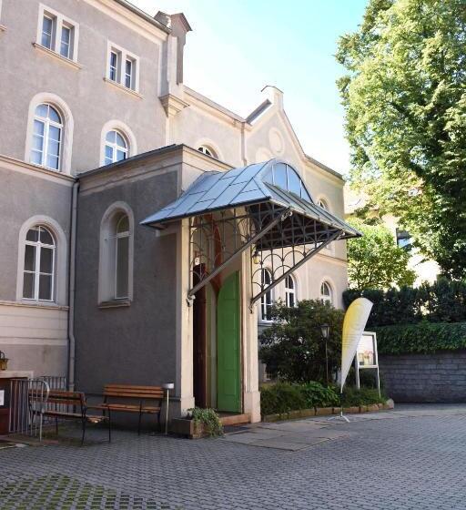 Pension Zur Wartburg