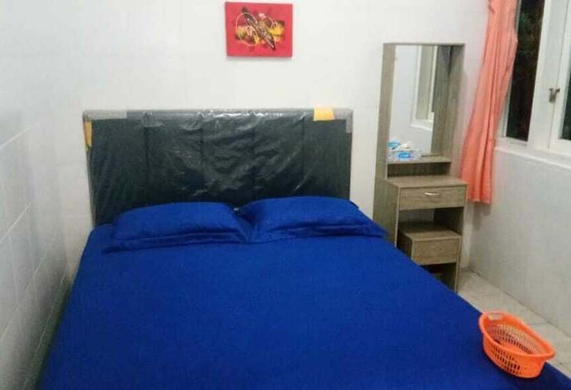 הוסטל Bromo Sunrise Homestay