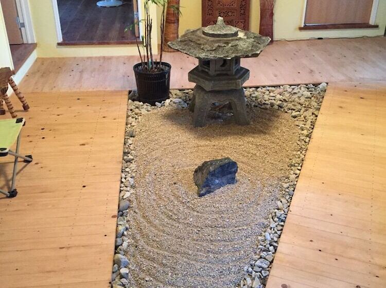 Vandrarhem Guest House & Cafe Ohana