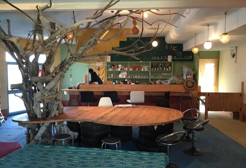 Vandrarhem Guest House & Cafe Ohana