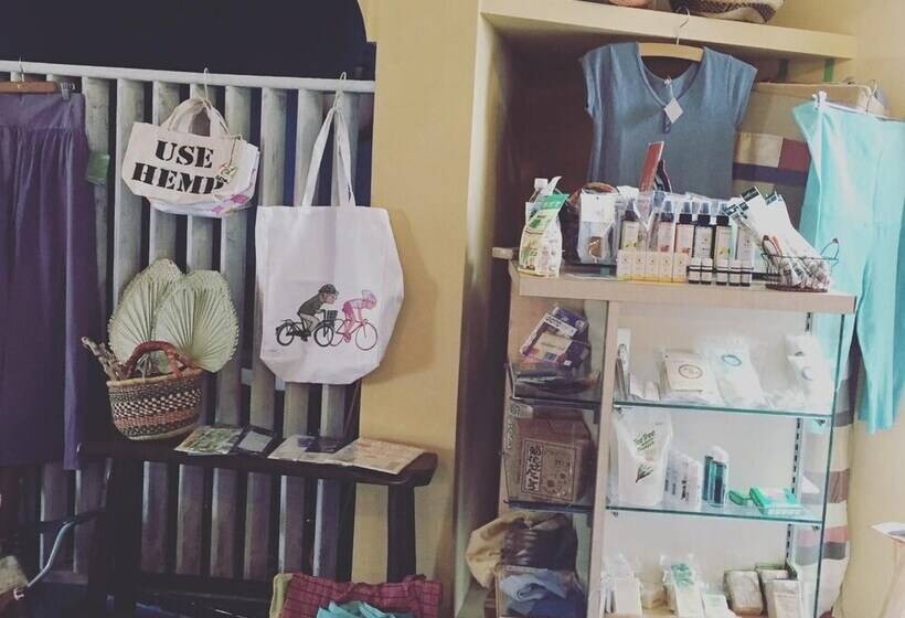 Vandrarhem Guest House & Cafe Ohana