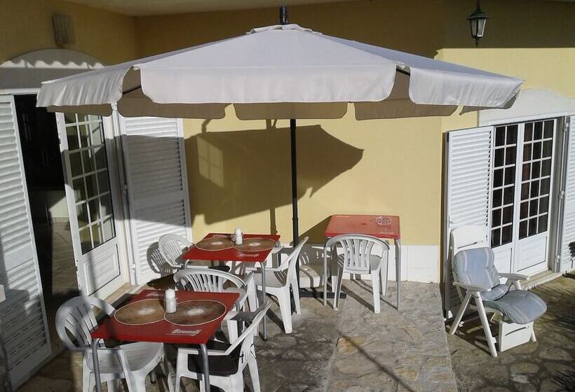 مبيت وإفطار Casa Do Trovador