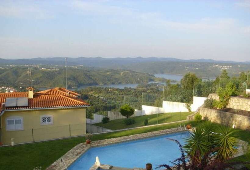 مبيت وإفطار Casa Do Trovador