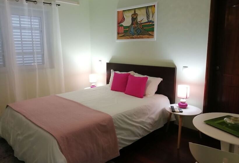 مبيت وإفطار Casa Do Trovador