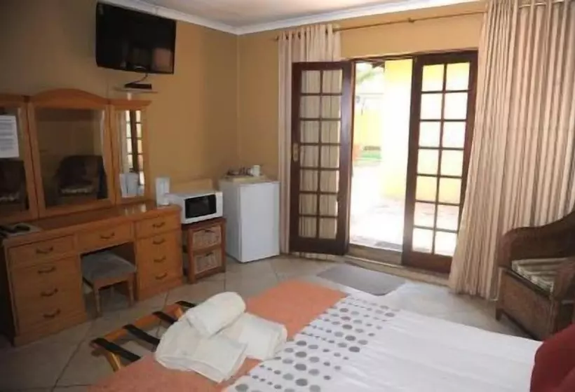 Aamiaismajoitus (B&B) D Vine Guest House